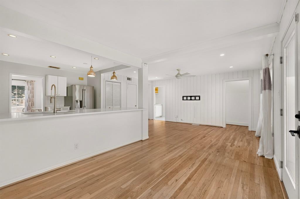 455 Hambrick Road, Dallas, TX 75218