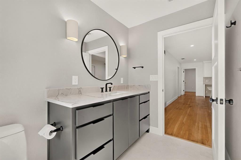 455 Hambrick Road, Dallas, TX 75218