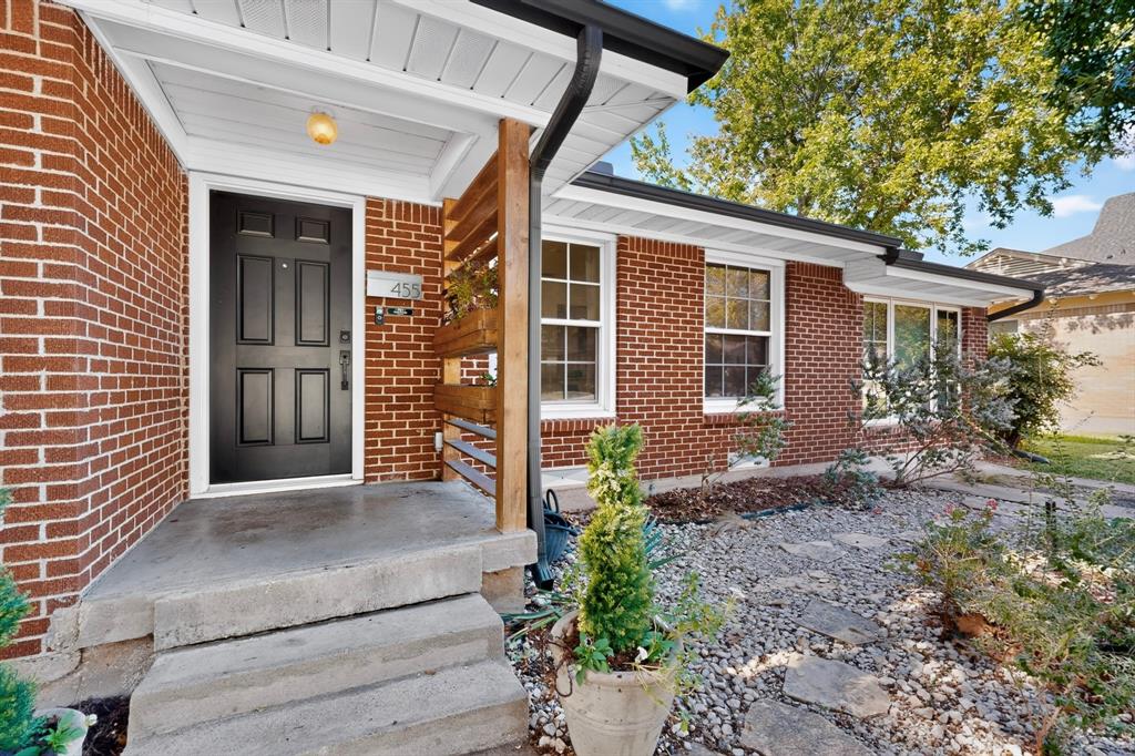 455 Hambrick Road, Dallas, TX 75218