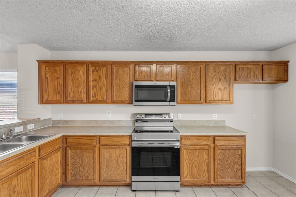 9921 Carter Drive, McKinney, TX 75072