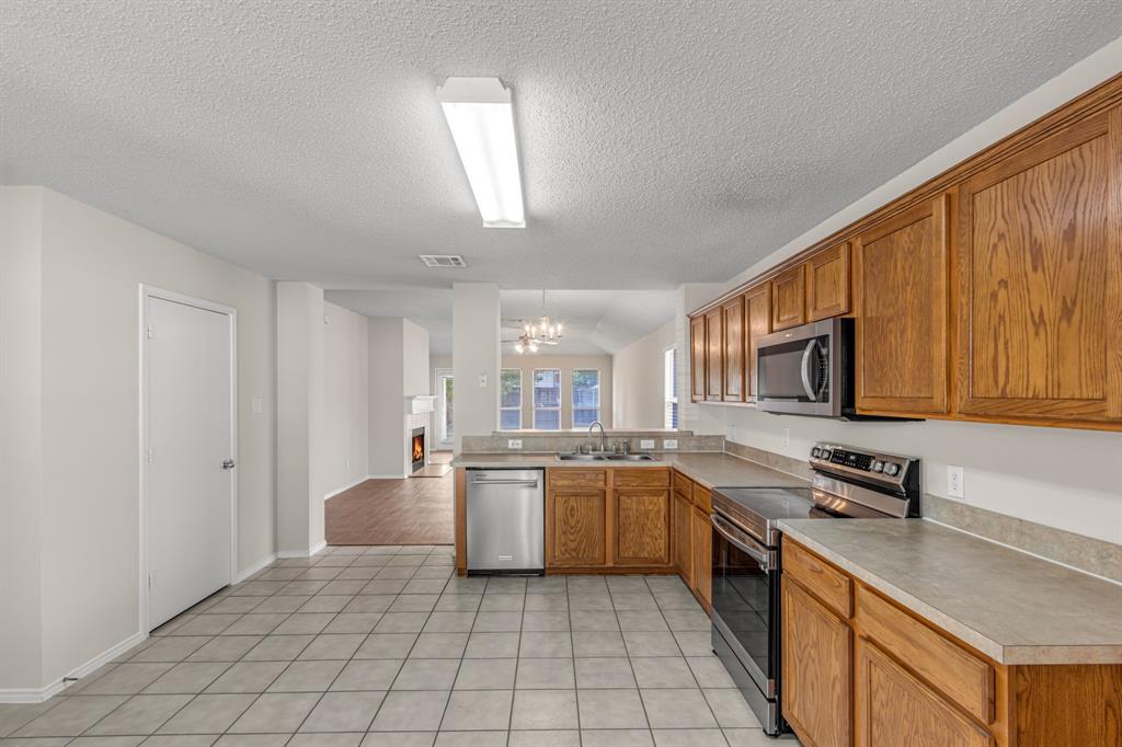 9921 Carter Drive, McKinney, TX 75072