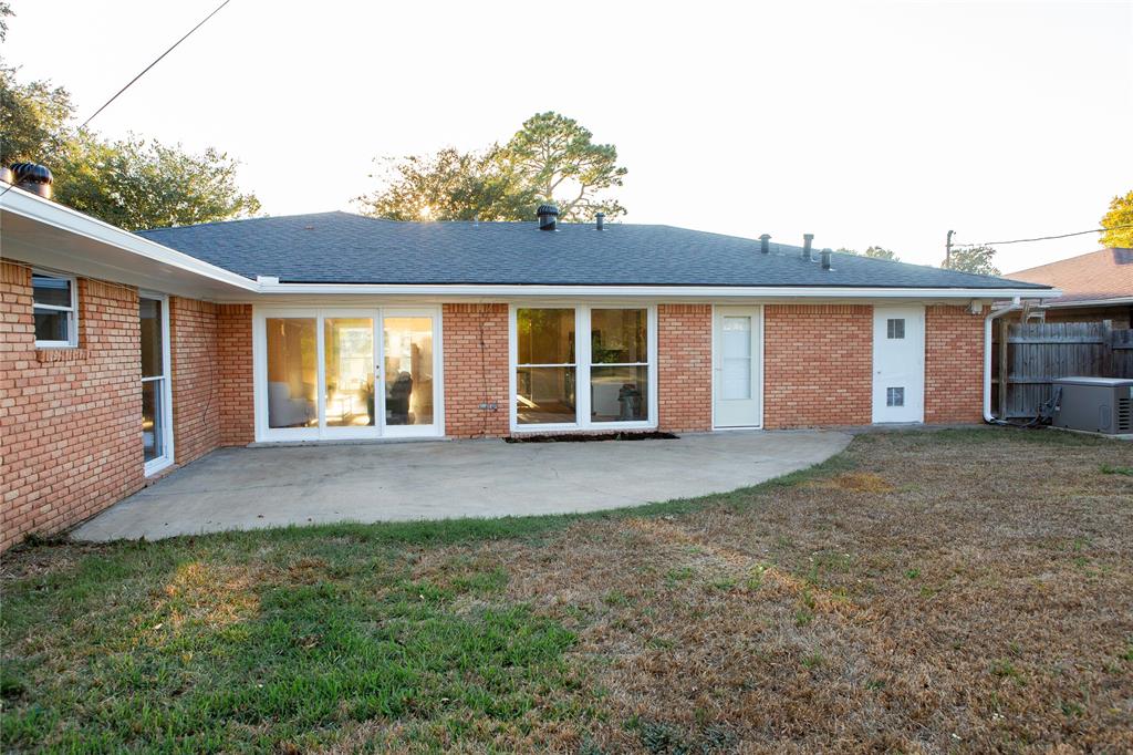 1521 Captain Shreve Drive, Shreveport, LA 71105