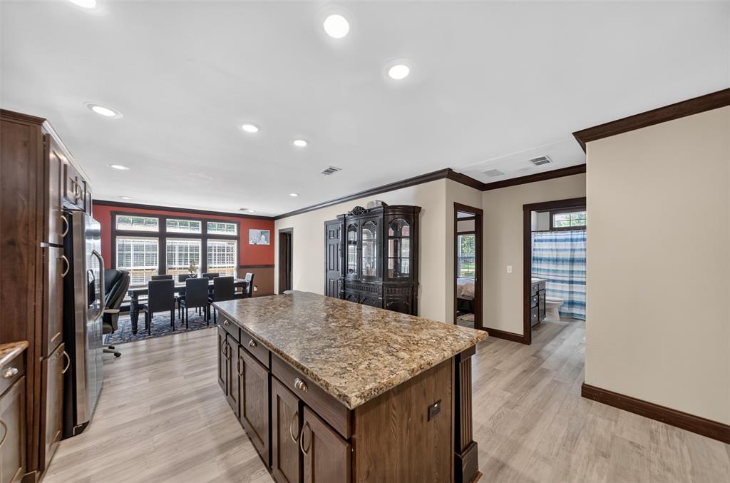 21138 CR 4202, Chandler, TX 75758