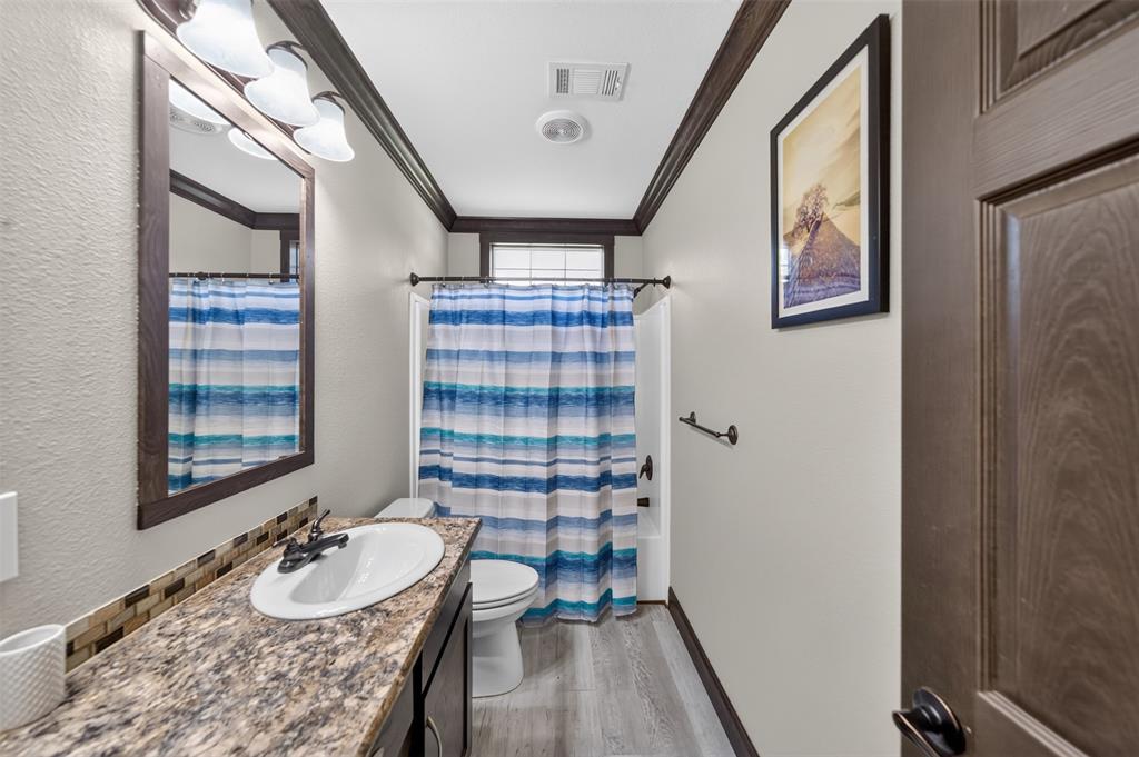 21138 CR 4202, Chandler, TX 75758