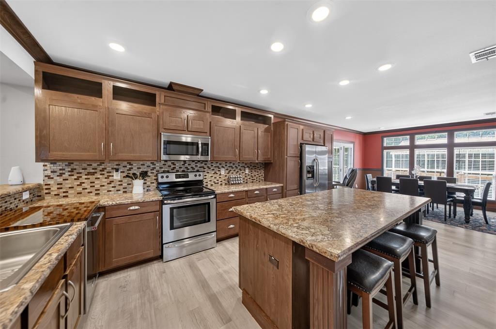 21138 CR 4202, Chandler, TX 75758