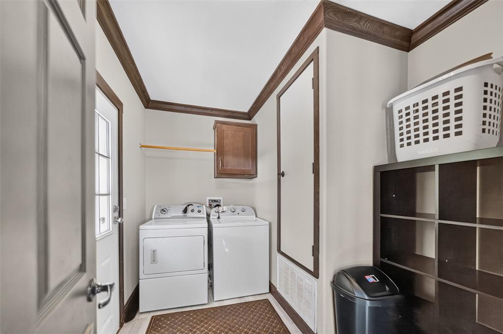 21138 CR 4202, Chandler, TX 75758