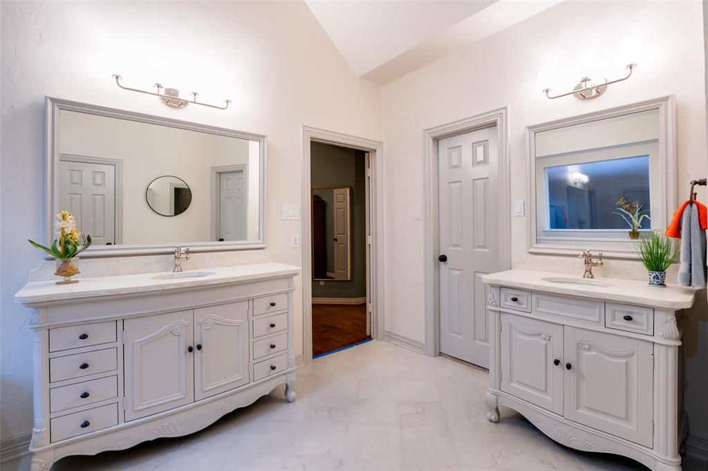 5801 Broadmoor Drive, Plano, TX 75093