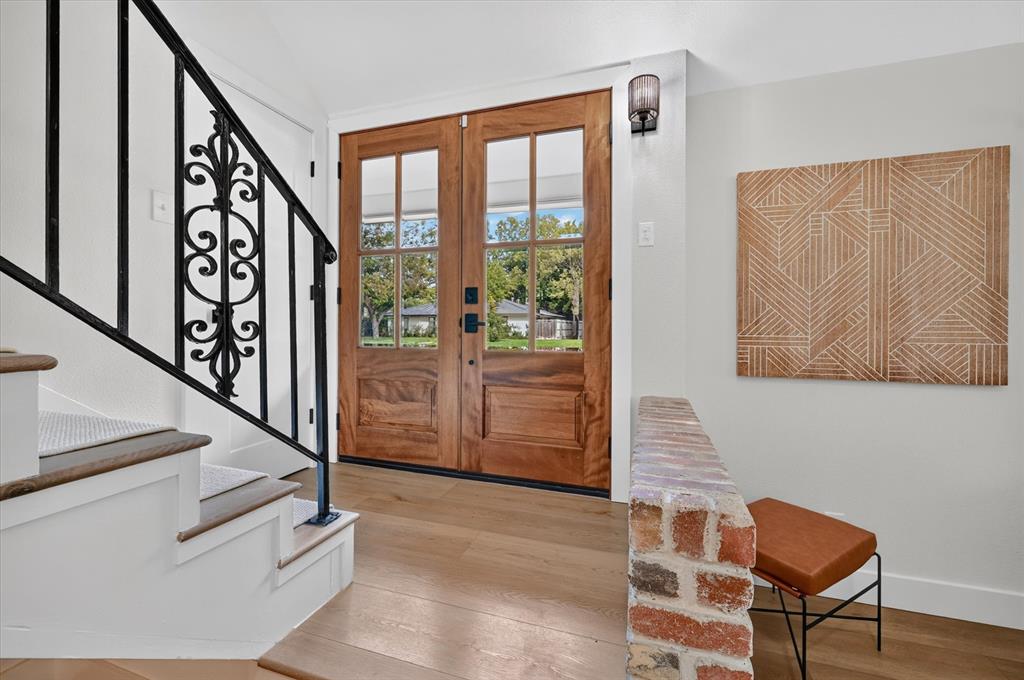 4105 Hartwood Drive, Fort Worth, TX 76109