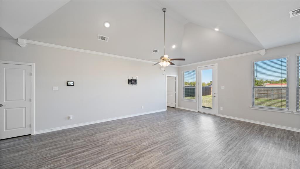 347 Preston Road, Mabank, TX 75147