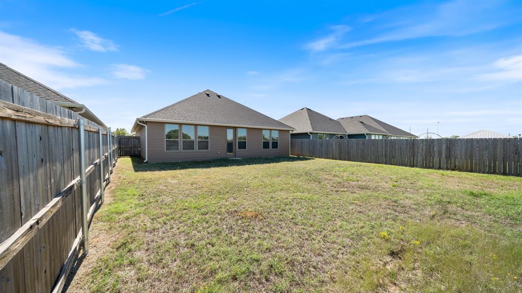 347 Preston Road, Mabank, TX 75147