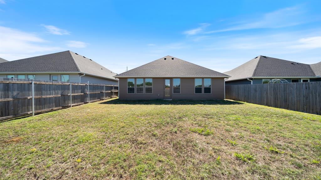 347 Preston Road, Mabank, TX 75147
