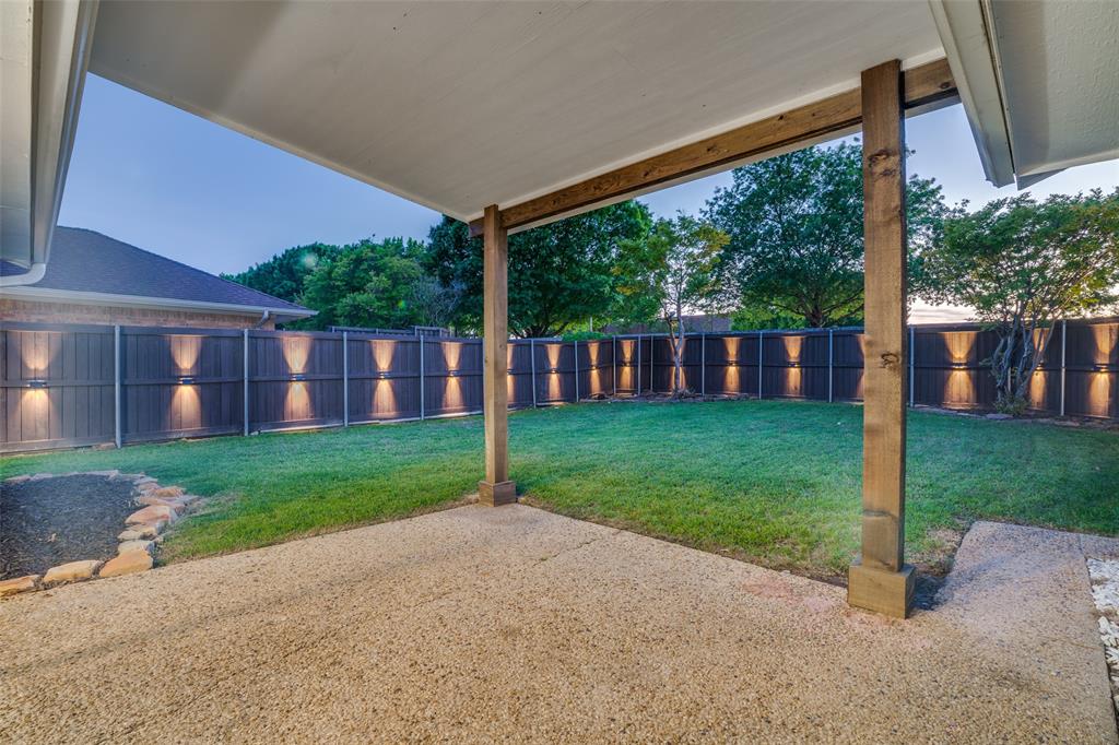 Oversized Yard with Custom Covered Patio