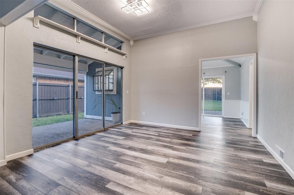 Open Living Area with Access to 2nd Patio