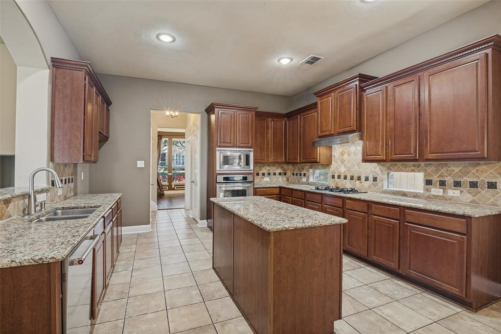 1380 Riverside Oaks Drive, Rockwall, TX 75087