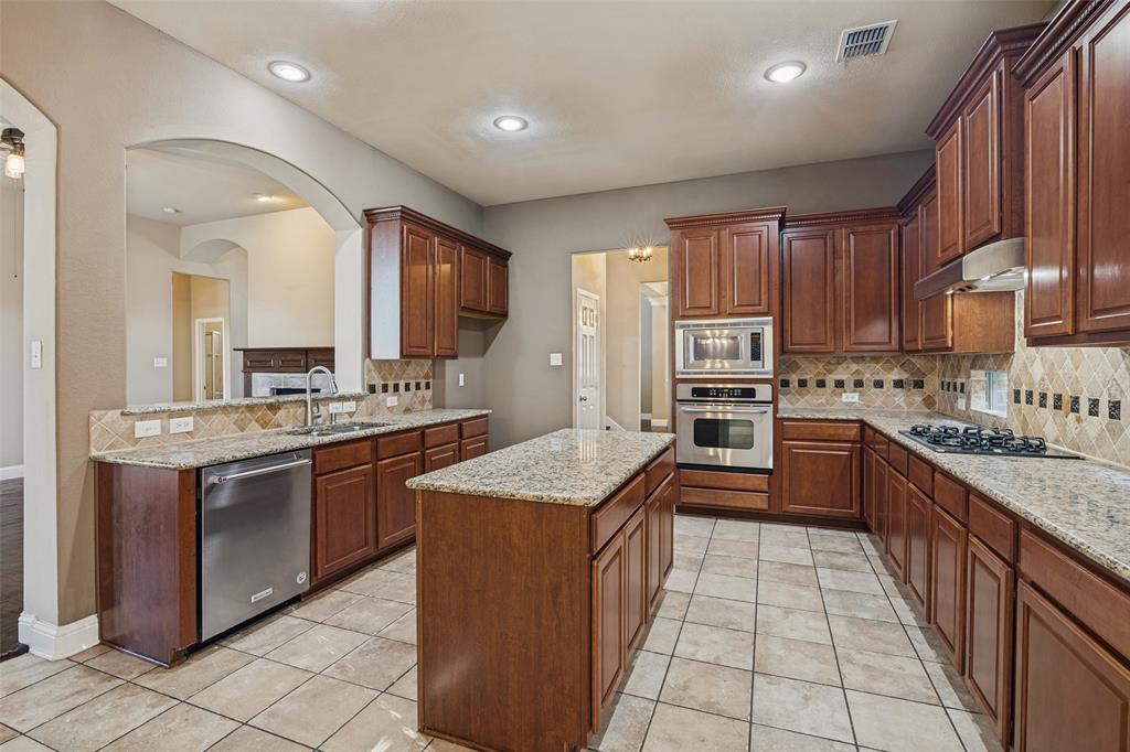 1380 Riverside Oaks Drive, Rockwall, TX 75087