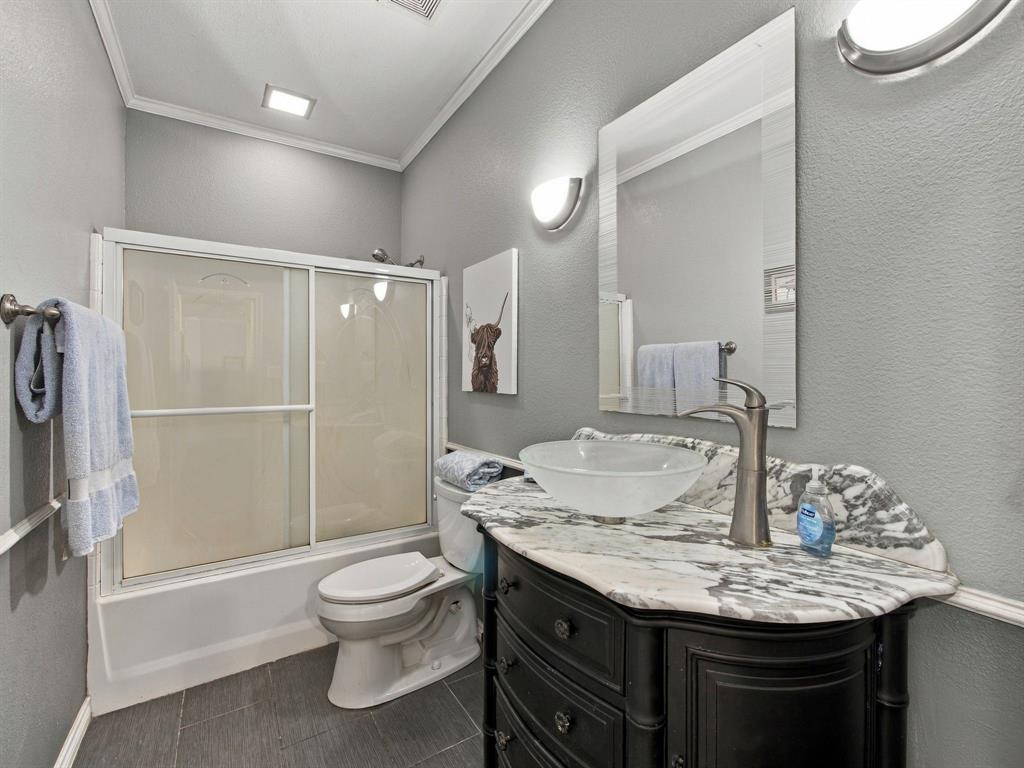 10717 Wolfcreek Lane, Rowlett, TX 75089