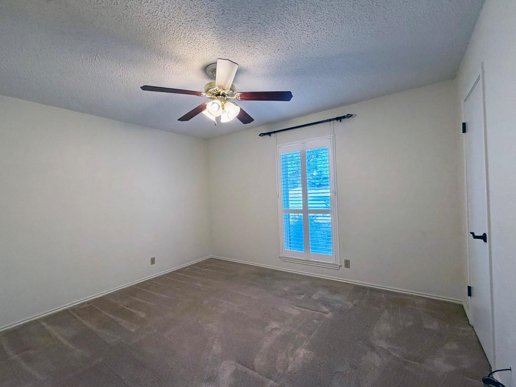 1006 Bel Air Drive, Athens, TX 75751