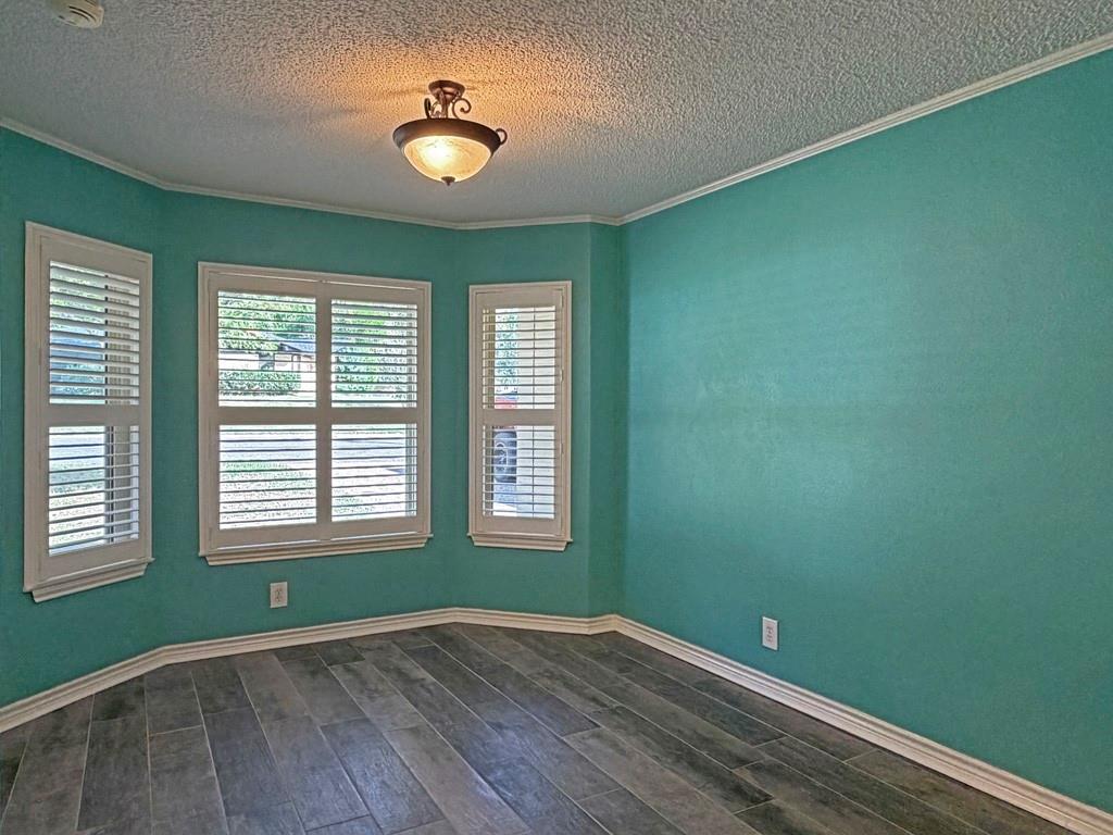 1006 Bel Air Drive, Athens, TX 75751