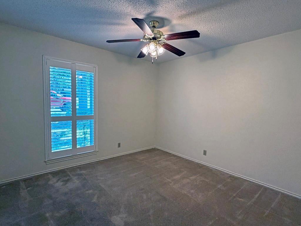 1006 Bel Air Drive, Athens, TX 75751