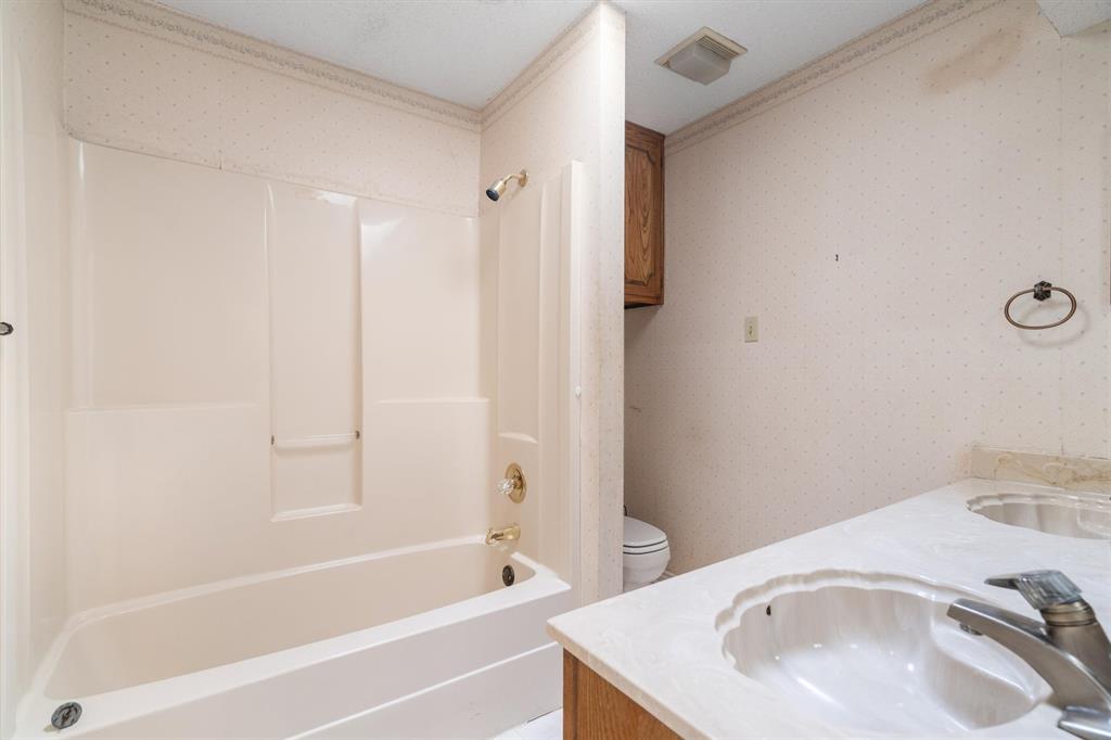 13091 County Road 580, Blue Ridge, TX 75424