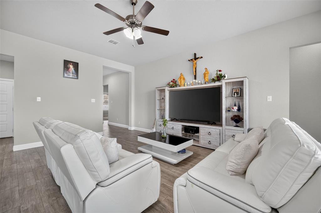 1340 Collett Sublett Road, Kennedale, TX 76060