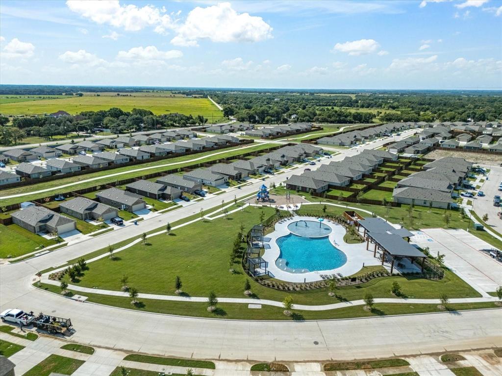 5057 Valhalla Drive, Ennis, TX 75119 5057 Valhalla Drive, Ennis, TX 75119