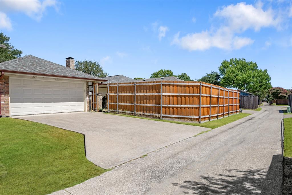 2 car garage with access to backyard.