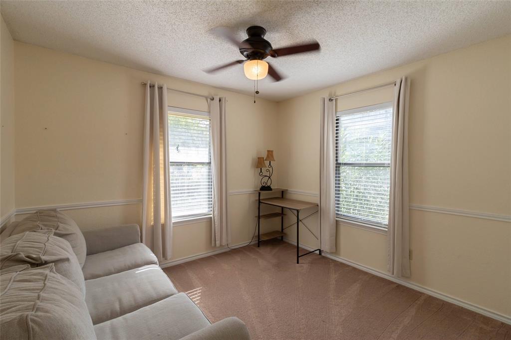 2 N Robin Drive, Belton, TX 76513