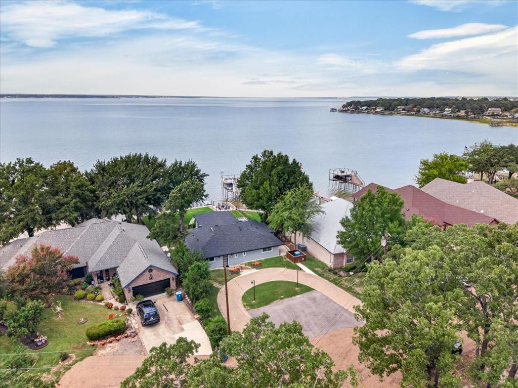250 Nob Hill Circle, Gun Barrel City, TX 75156