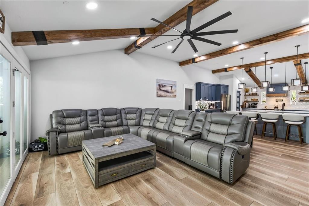 250 Nob Hill Circle, Gun Barrel City, TX 75156