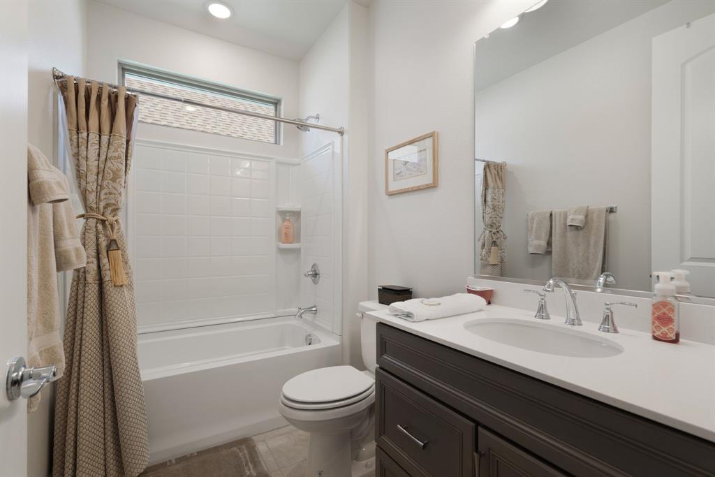 9533 Windwood Lane, Denton, TX 76207