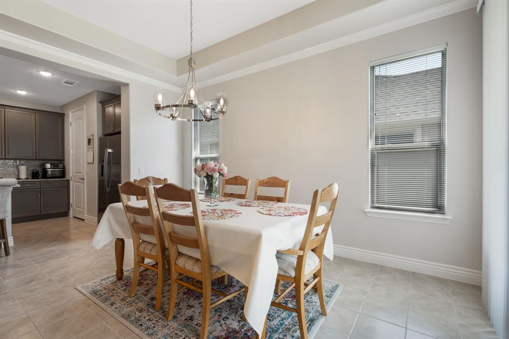 9533 Windwood Lane, Denton, TX 76207