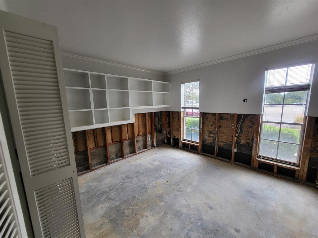 5821 COPPERWOOD Lane, #1126, Dallas, TX 75248