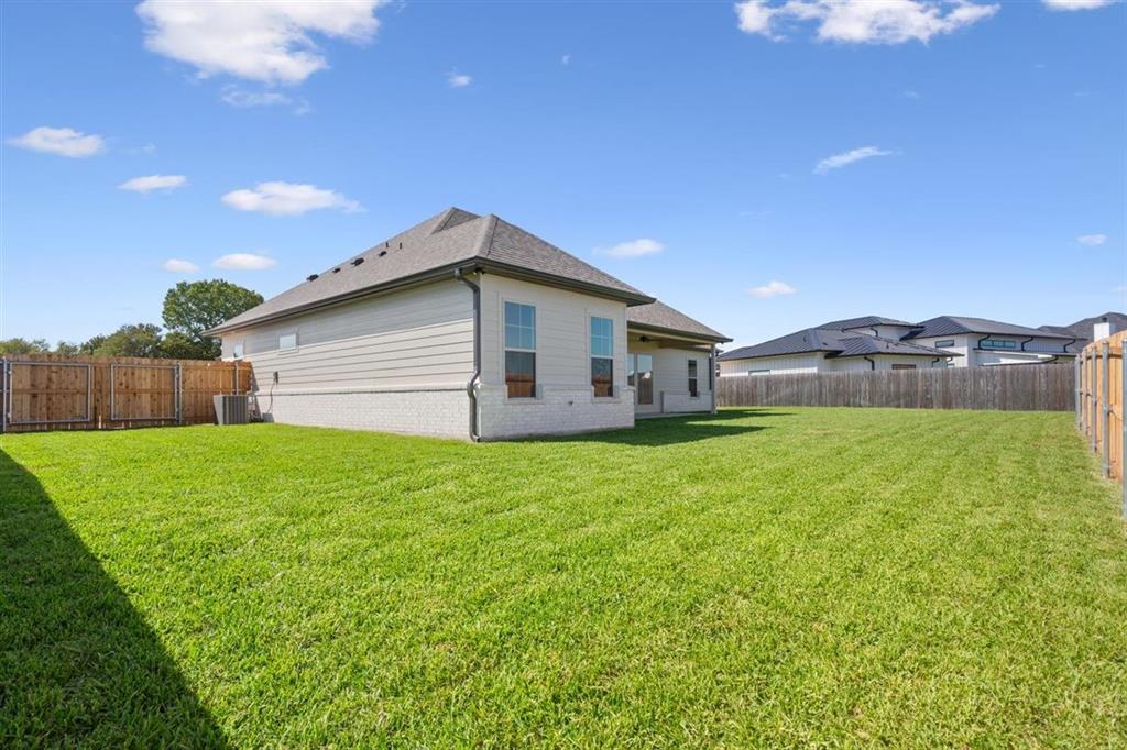 168 Water View Lane, Robinson, TX 76706