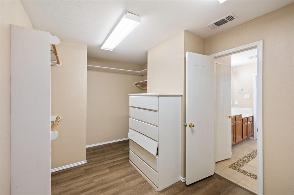 2301 Brookview Drive, McKinney, TX 75072