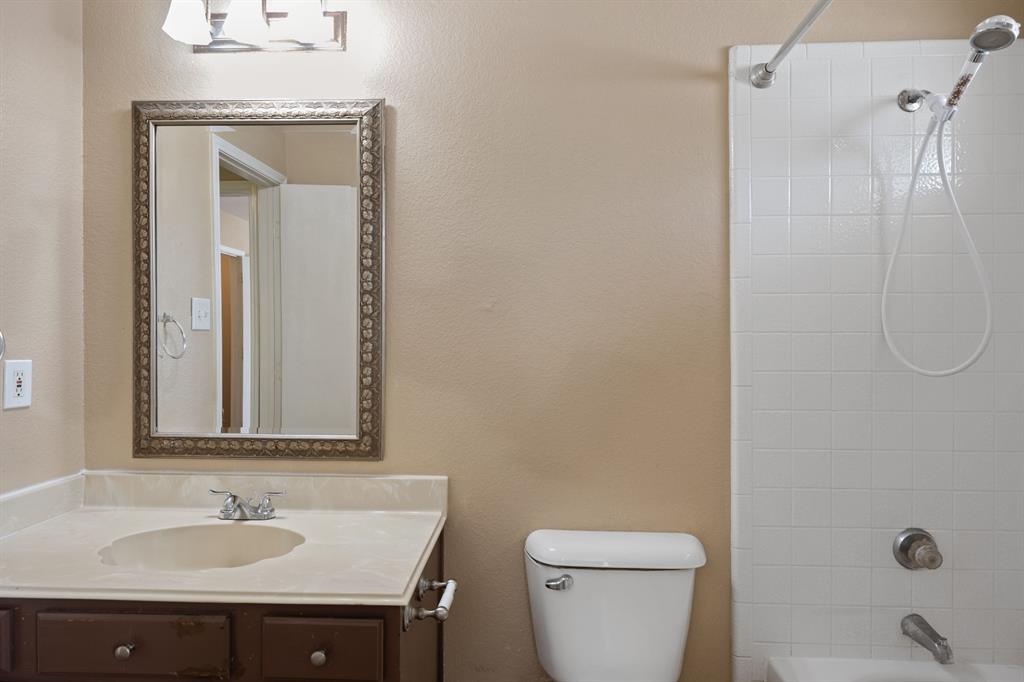 2301 Brookview Drive, McKinney, TX 75072