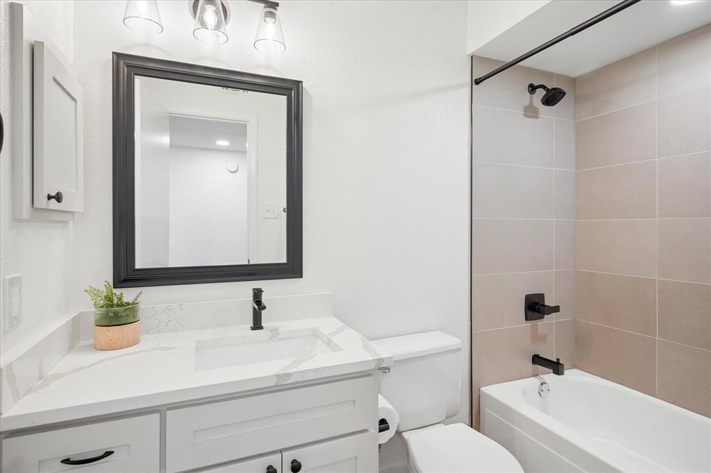 2420 Royal Oaks Drive, Plano, TX 75074