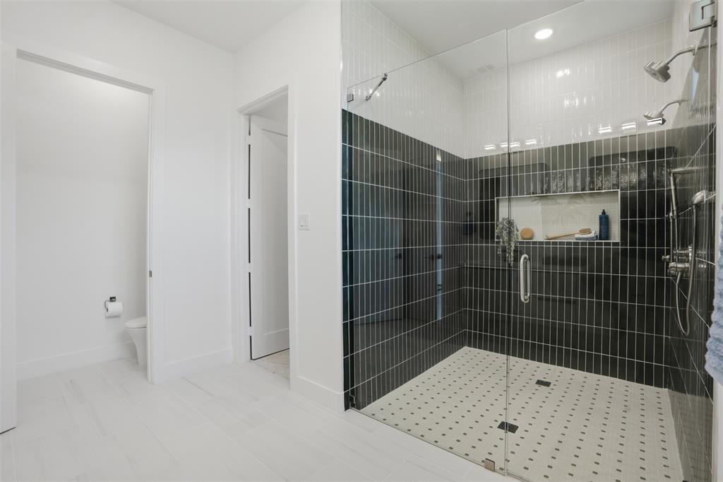 617 Parkview Avenue, Dallas, TX 75223