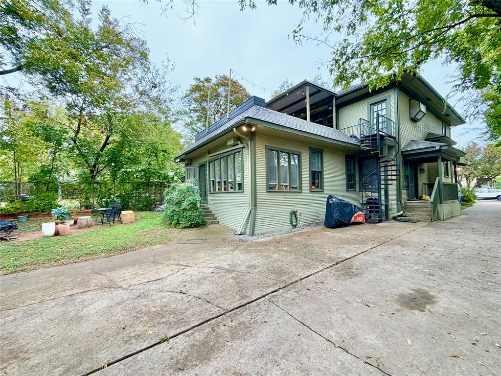 5819 Victor Street, Dallas, TX 75214