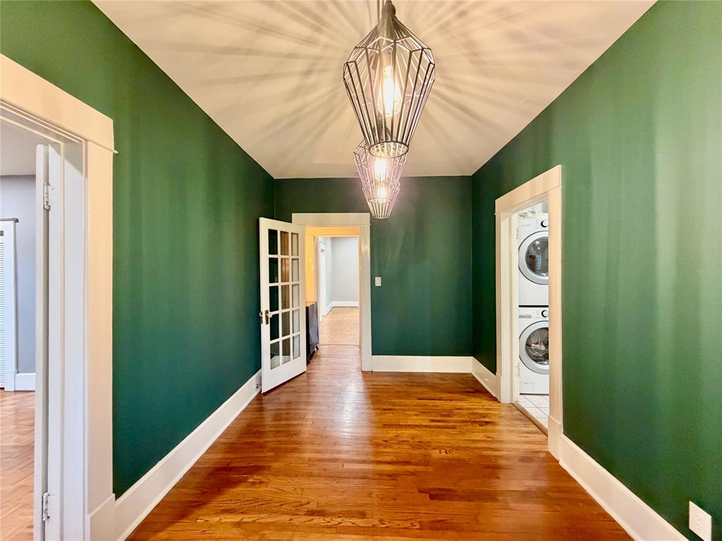 5819 Victor Street, Dallas, TX 75214