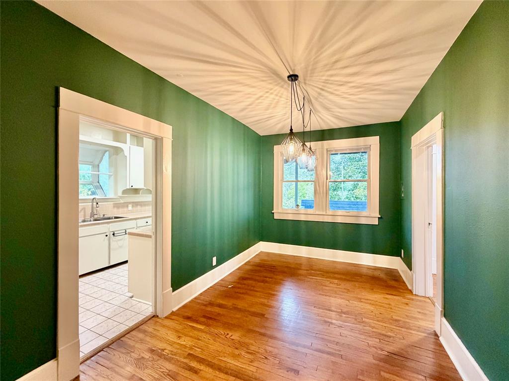 5819 Victor Street, Dallas, TX 75214