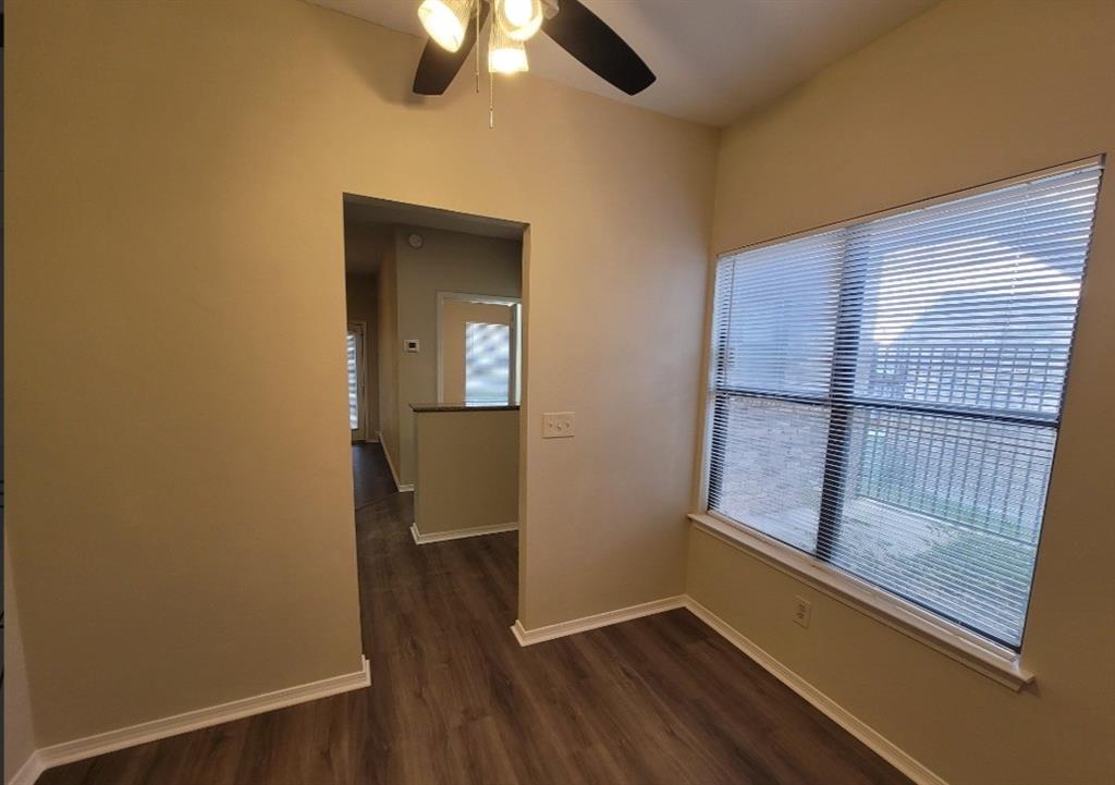 Office with fan Office with fan
