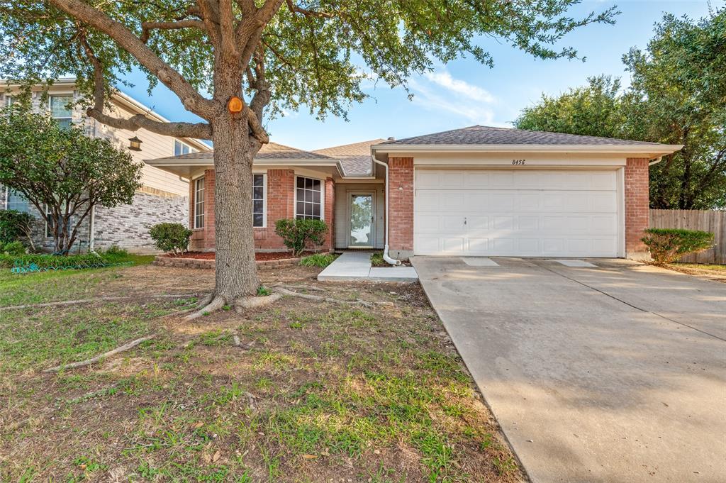 8456 Canvasback Lane, Dallas, TX 75249 8456 Canvasback Lane, Dallas, TX 75249