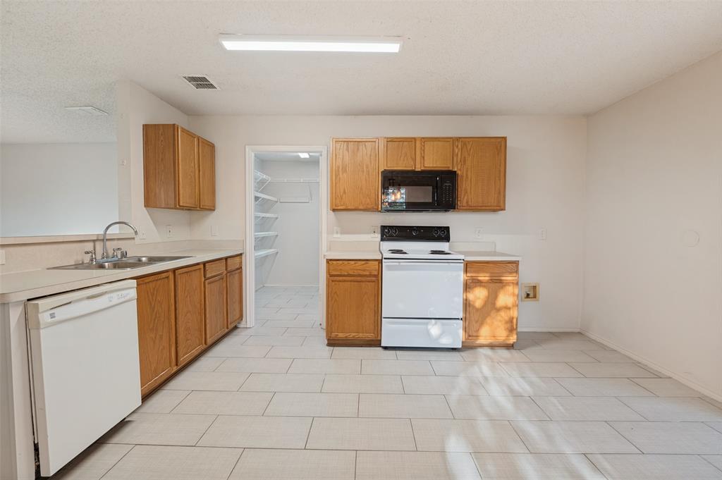 8456 Canvasback Lane, Dallas, TX 75249