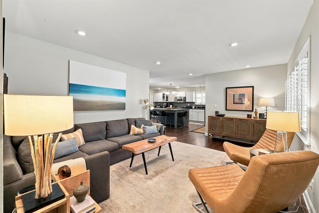 9236 Chiswell Road, Dallas, TX 75238