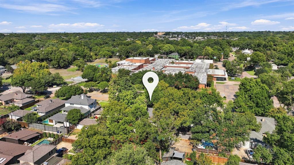 9236 Chiswell Road, Dallas, TX 75238