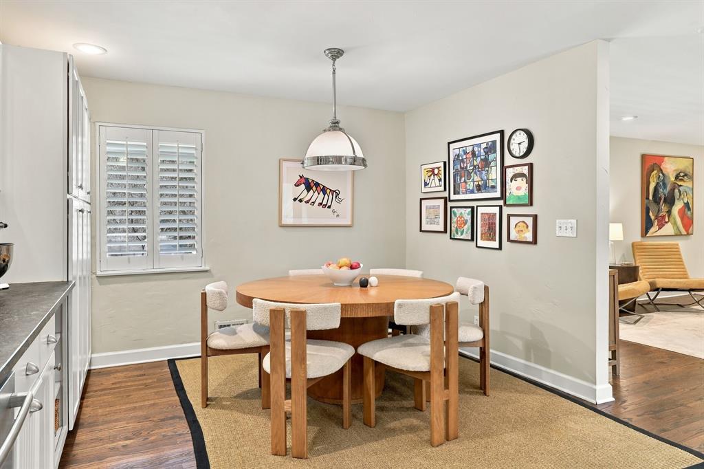 9236 Chiswell Road, Dallas, TX 75238