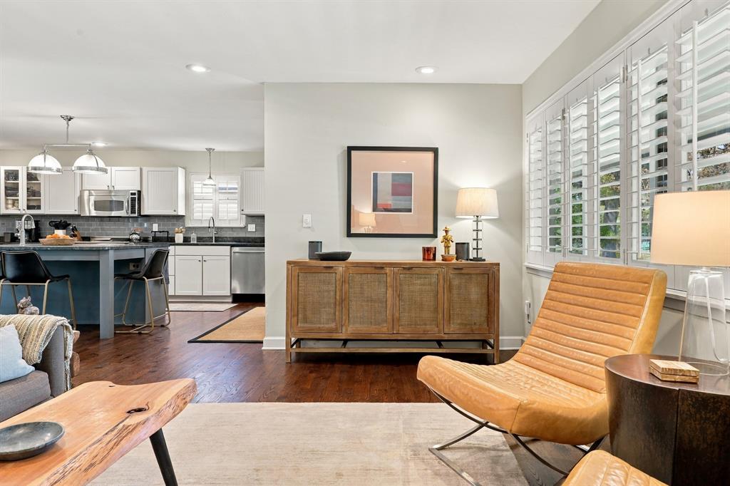 9236 Chiswell Road, Dallas, TX 75238