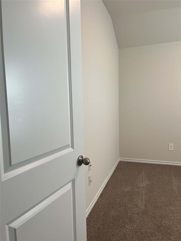 915 Presleigh Drive, Dallas, TX 75253
