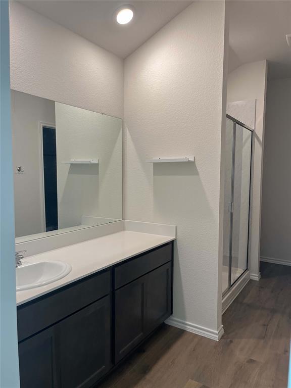 915 Presleigh Drive, Dallas, TX 75253 915 Presleigh Drive, Dallas, TX 75253